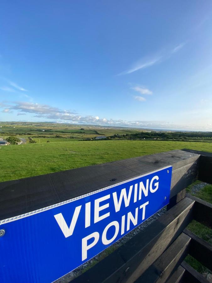 Hill Top View Apartment Lahinch Exterior photo
